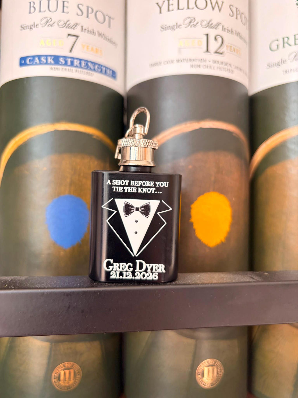 Personalised Hip Flask Keyring, Wedding Groomsmen Gift, Black Stainless Steel (1oz)